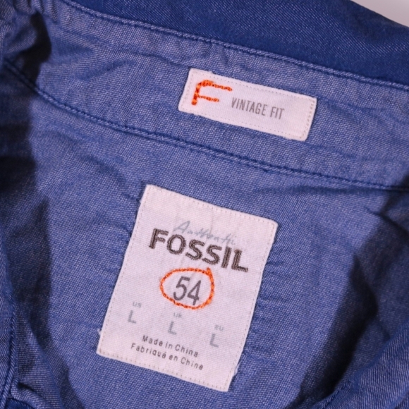 Fossil Shirt Women's Size L Blue Denim Chambray Long Sleeve Button Up Jean Top - Picture 2 of 7